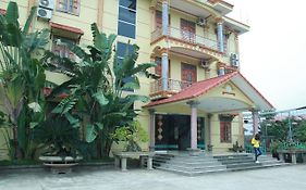 Khach San Linh Huong